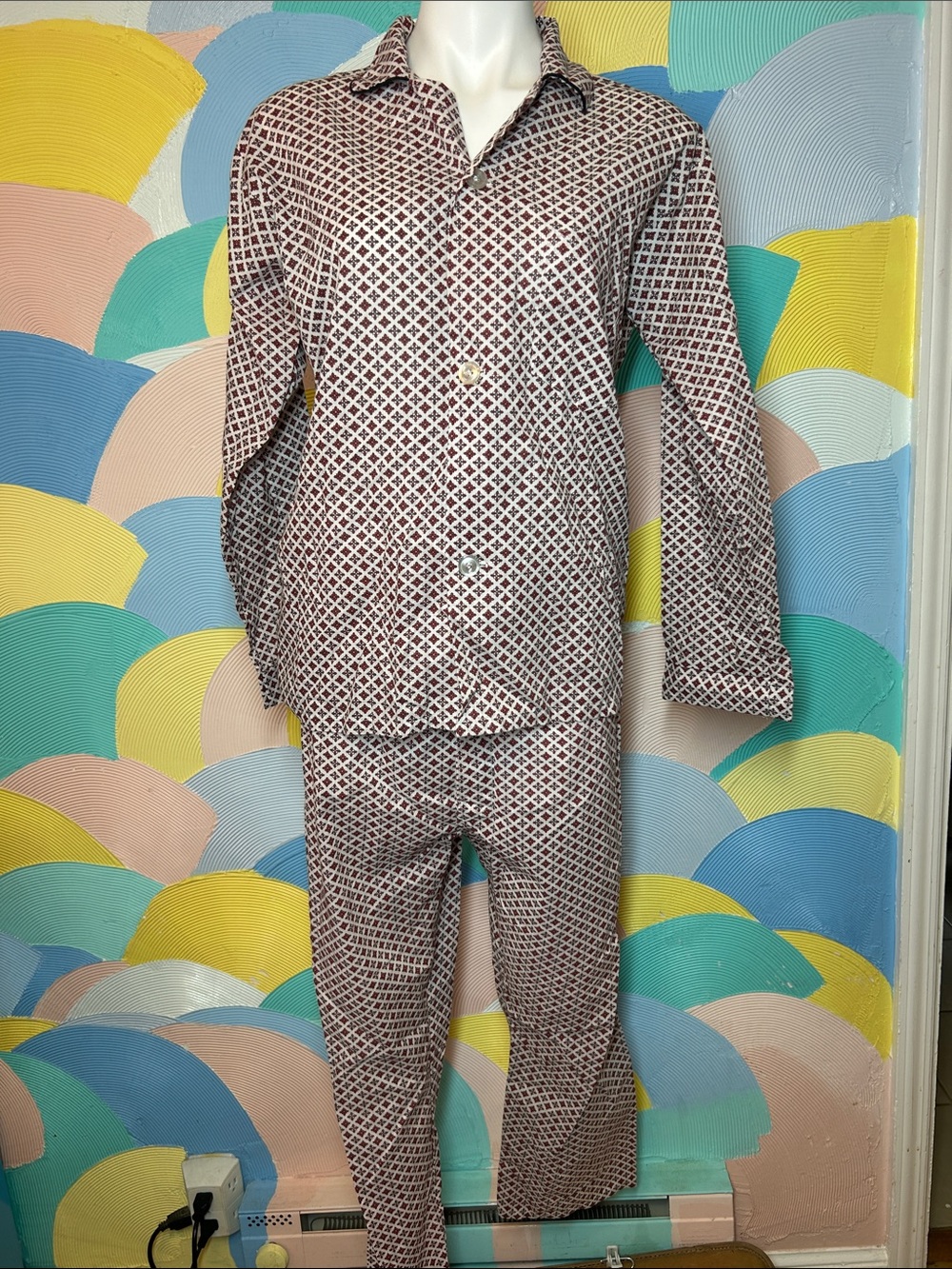 Vintage Permanent Press Geometric Print Pajama Set - Burgundy/White women’s sz M